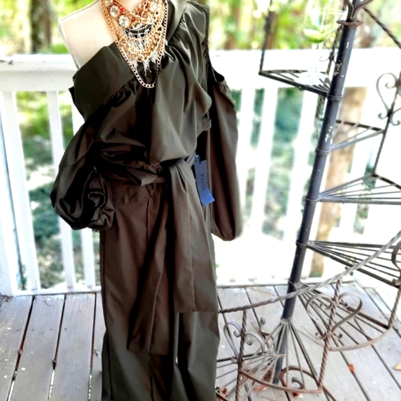 💚NEW!🤑2-piece CHIC 🔔bell pants set With a Long belt/sash 😍 ❤️ - Picture 13 of 17